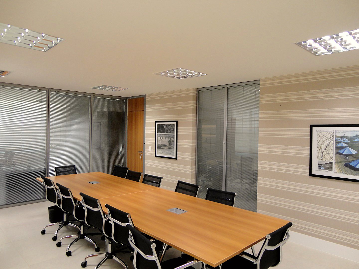 Sala de reuniões corporativa entregue pela CRM